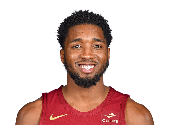 https://img.shihuihuizhuanyao.com/img/basketball/player/1976045096d3457728dd355c08d5c742.png