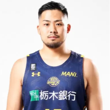 https://img.shihuihuizhuanyao.com/img/basketball/player/9cd27fce0f41150ef28429d98aa1aa36.png