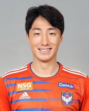 https://img.shihuihuizhuanyao.com/img/football/player/89a2d2f4ef889d6ccaac9a0e7ed31548.jpg